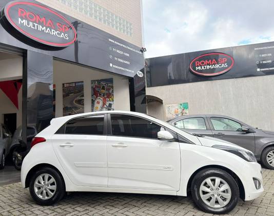 HYUNDAI HB20 1.6 COMFORT STYLE 16V FLEX 4P MANUAL HYUNDAI HB20 1.6 COMFORT STYLE 16V FLEX 4P MANUAL